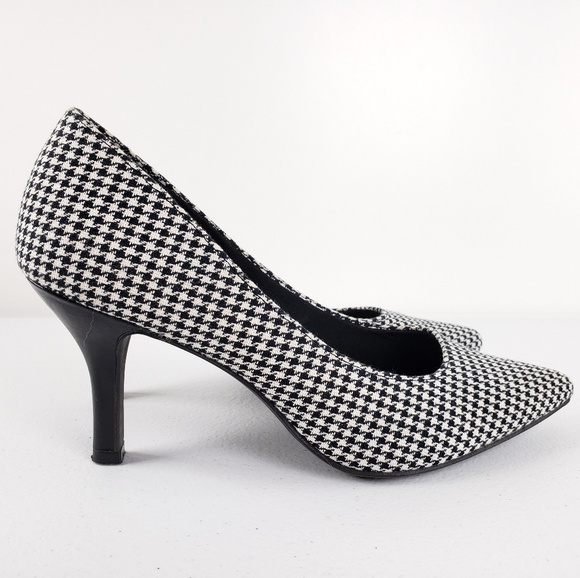 Predictions Shoes - FINAL PRICE Predictions Comfort Plus Heels